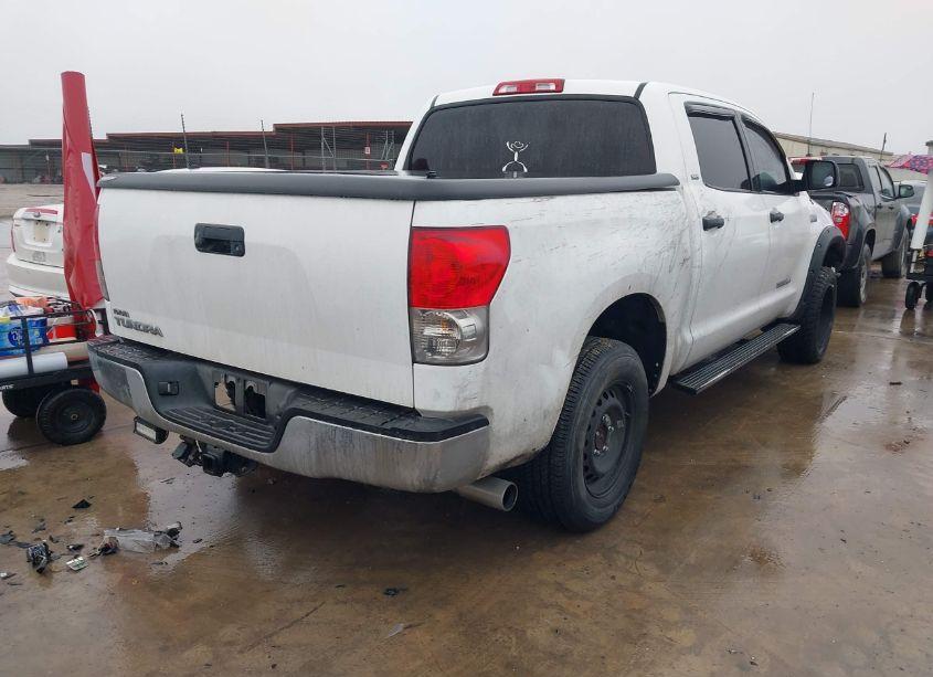 Photo 4 of 2008 Toyota Tundra SR5 5.7L V8 (VIN 5TFEV54128X055091)