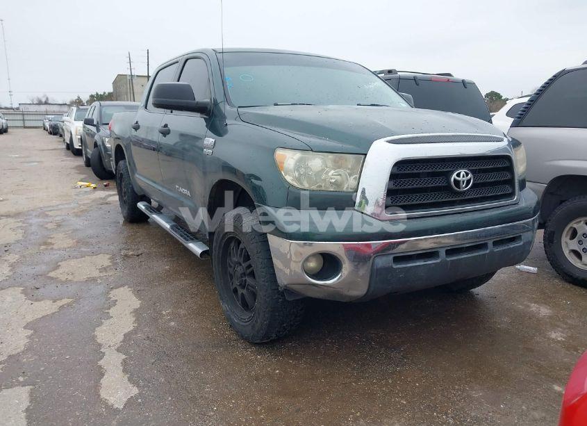 2008 Toyota Tundra SR5 5.7L V8 (VIN 5TFEV54138X047761) main photo