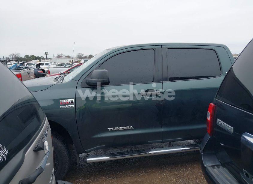 Photo 14 of 2008 Toyota Tundra SR5 5.7L V8 (VIN 5TFEV54138X047761)