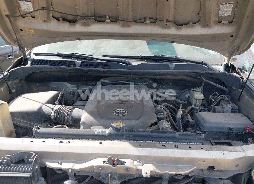 Photo 10 of 2007 Toyota Tundra SR5 5.7L V8 (VIN 5TFEV54147X026836)