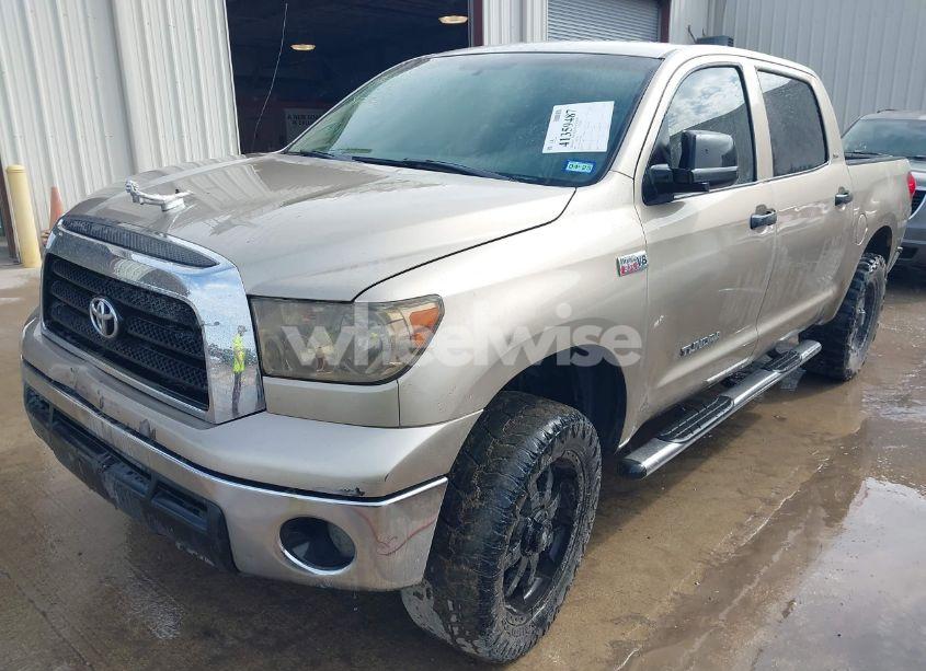 Photo 2 of 2007 Toyota Tundra SR5 5.7L V8 (VIN 5TFEV54147X026836)