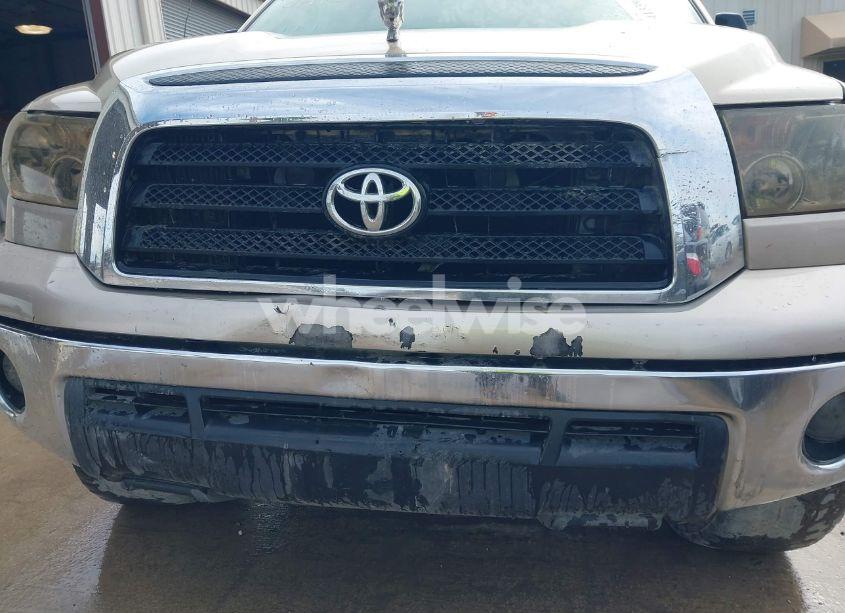 Photo 6 of 2007 Toyota Tundra SR5 5.7L V8 (VIN 5TFEV54147X026836)