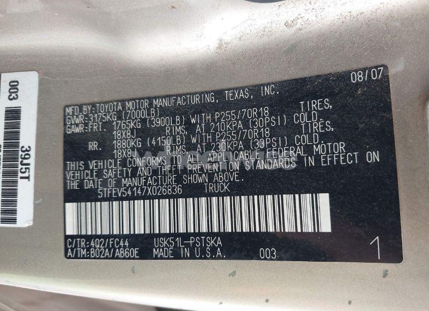 Photo 9 of 2007 Toyota Tundra SR5 5.7L V8 (VIN 5TFEV54147X026836)