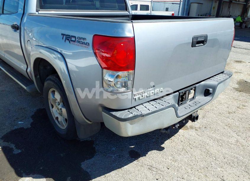 Photo 6 of 2008 Toyota Tundra SR5 5.7L V8 (VIN 5TFEV54148X054363)