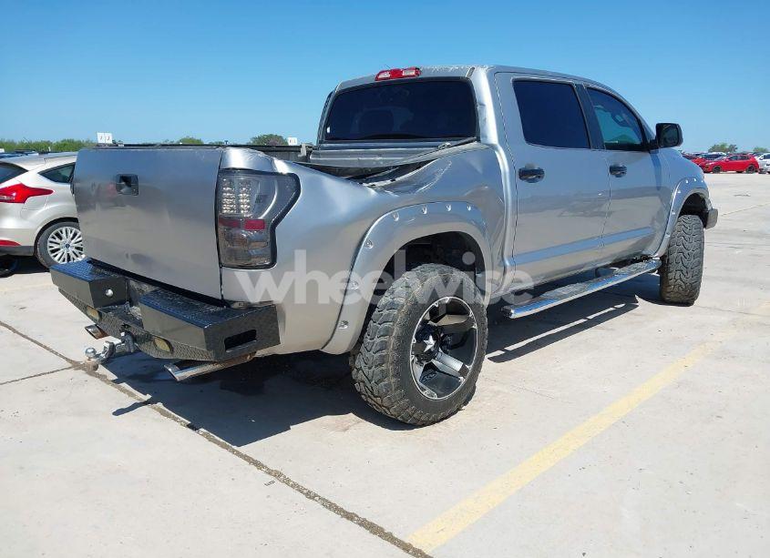 Photo 4 of 2008 Toyota Tundra BASE 5.7L V8 (VIN 5TFEV54168X063002)