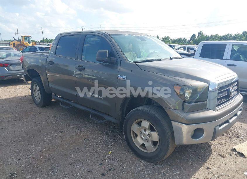 2009 Toyota Tundra SR5 5.7L V8 (VIN 5TFEV54169X070680) main photo