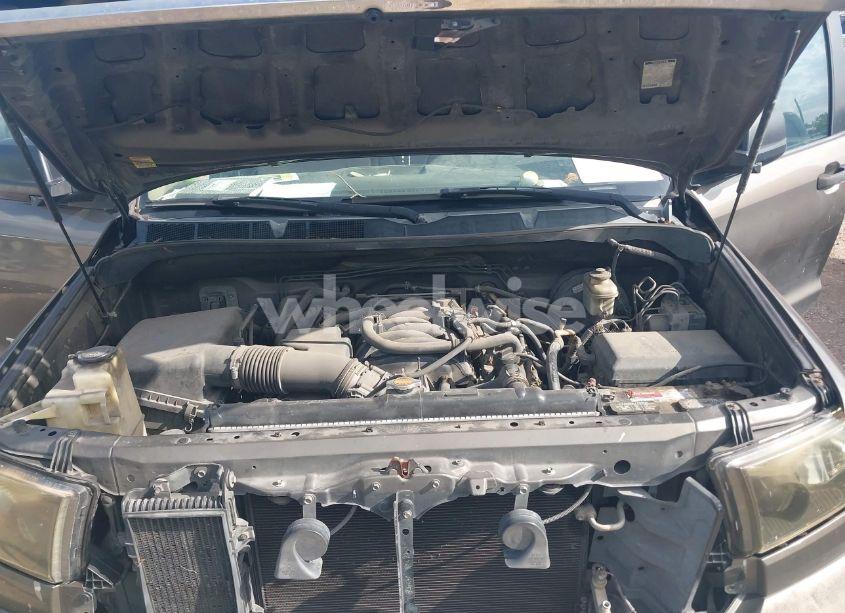 Photo 10 of 2009 Toyota Tundra SR5 5.7L V8 (VIN 5TFEV54169X070680)