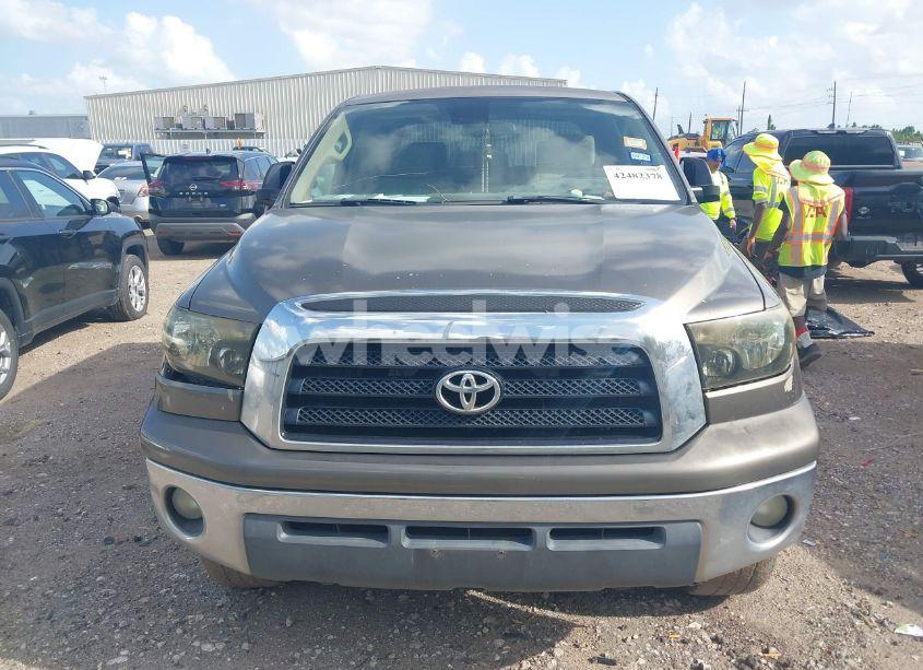Photo 12 of 2009 Toyota Tundra SR5 5.7L V8 (VIN 5TFEV54169X070680)