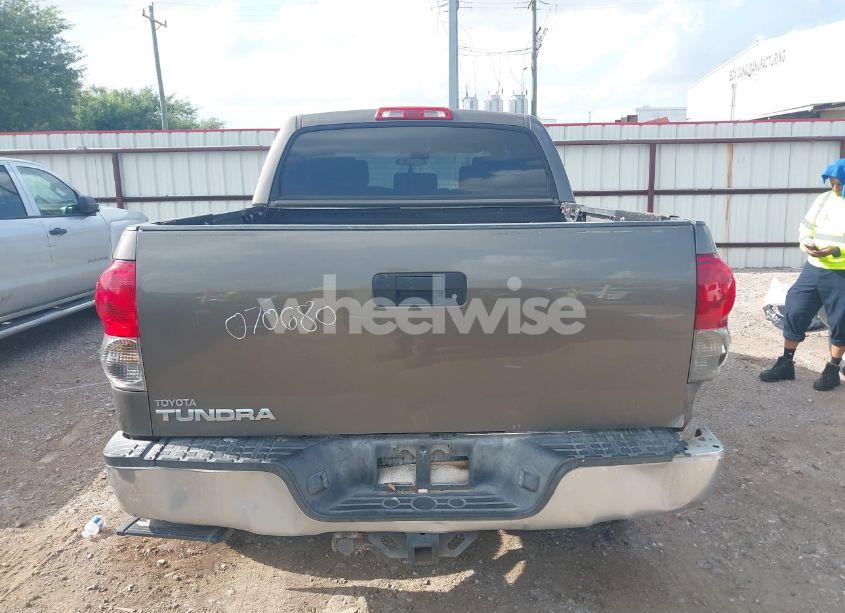 Photo 16 of 2009 Toyota Tundra SR5 5.7L V8 (VIN 5TFEV54169X070680)