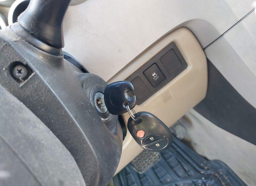 Photo 11 of 2007 Toyota Tundra SR5 5.7L V8 (VIN 5TFEV54197X027075)