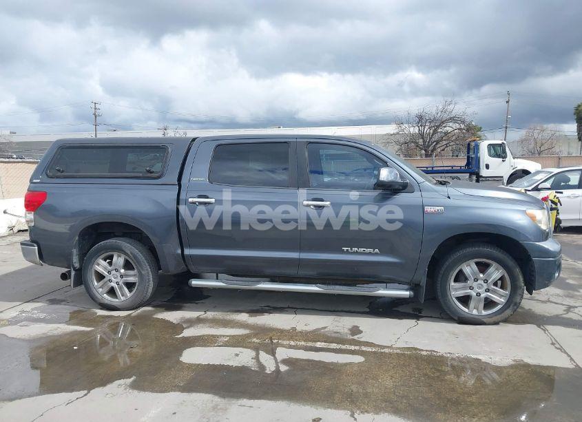 Photo 13 of 2007 Toyota Tundra LIMITED 5.7L V8 (VIN 5TFEV58137X032038)