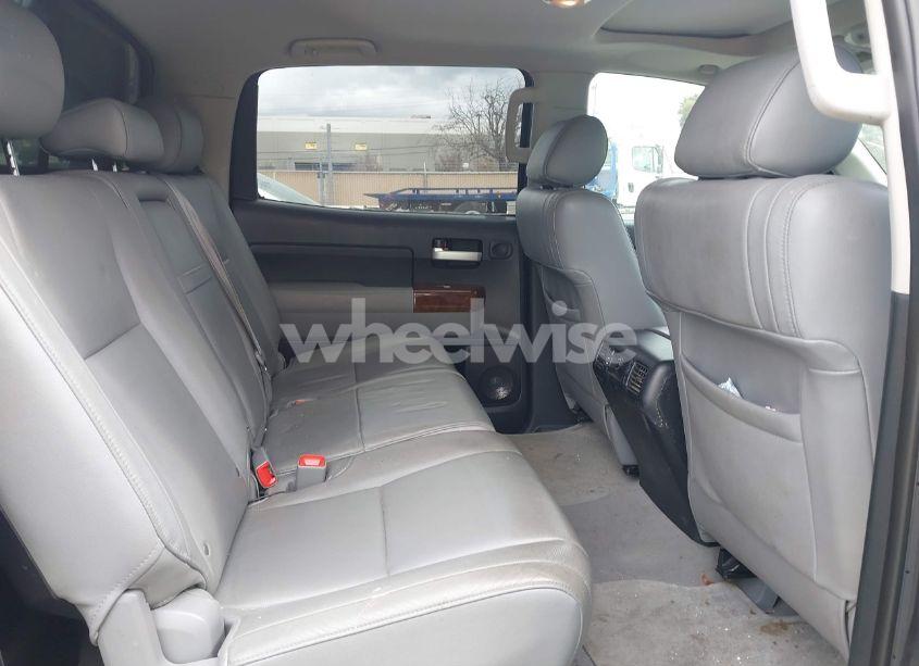 Photo 8 of 2007 Toyota Tundra LIMITED 5.7L V8 (VIN 5TFEV58137X032038)