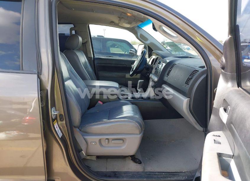 Photo 5 of 2008 Toyota Tundra LIMITED 5.7L V8 (VIN 5TFEV58168X054410)