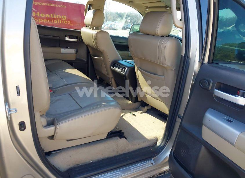 Photo 8 of 2007 Toyota Tundra LIMITED 5.7L V8 (VIN 5TFEV58187X027451)