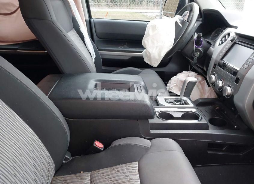 Photo 5 of 2016 Toyota Tundra SR5 5.7L V8 (VIN 5TFEW5F10GX201013)