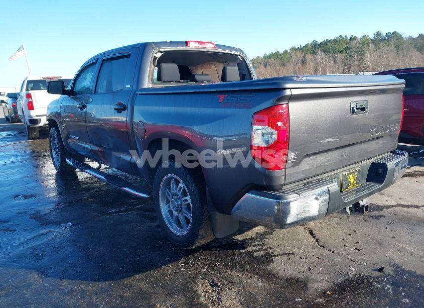 Photo 3 of 2016 Toyota Tundra SR5 5.7L V8 (VIN 5TFEW5F11GX205507)