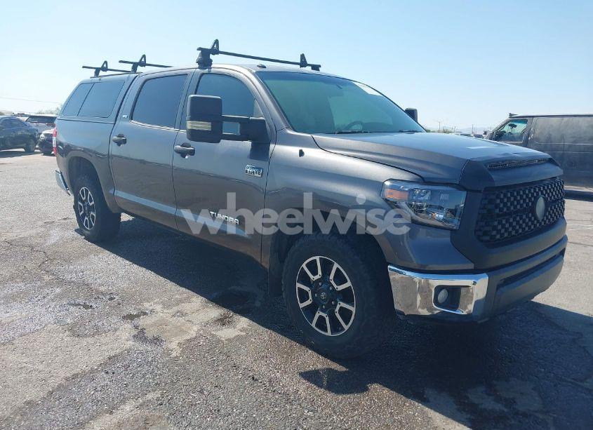 2016 Toyota Tundra SR5 5.7L V8 (VIN 5TFEW5F13GX197216) main photo