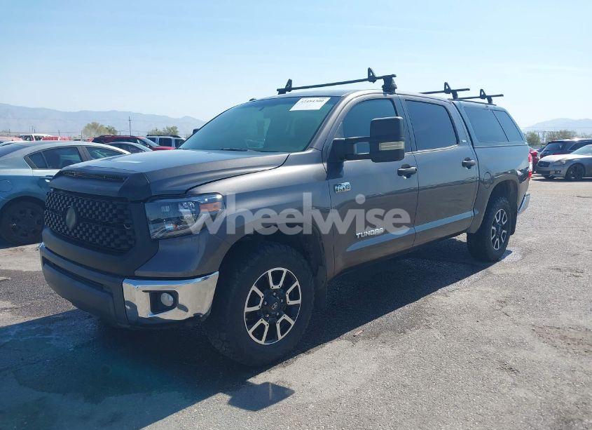 Photo 2 of 2016 Toyota Tundra SR5 5.7L V8 (VIN 5TFEW5F13GX197216)