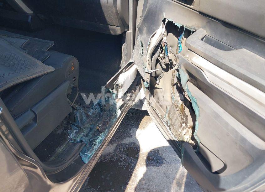 Photo 6 of 2016 Toyota Tundra SR5 5.7L V8 (VIN 5TFEW5F13GX197216)