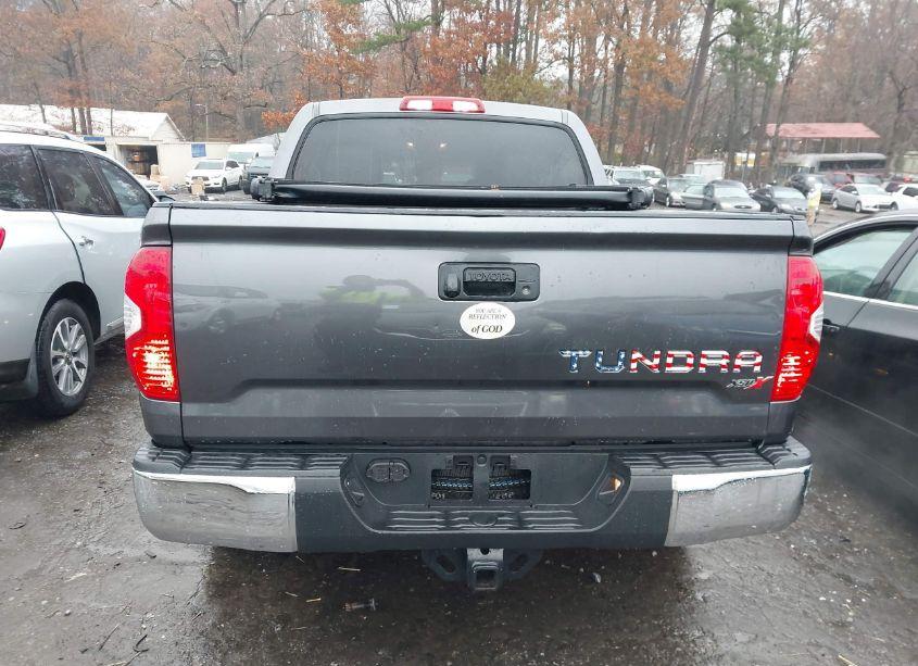 Photo 16 of 2016 Toyota Tundra SR5 5.7L V8 (VIN 5TFEW5F13GX204553)