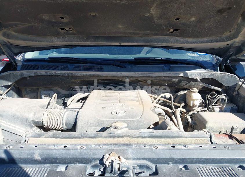 Photo 10 of 2017 Toyota Tundra SR5 5.7L V8 (VIN 5TFEW5F13HX227400)