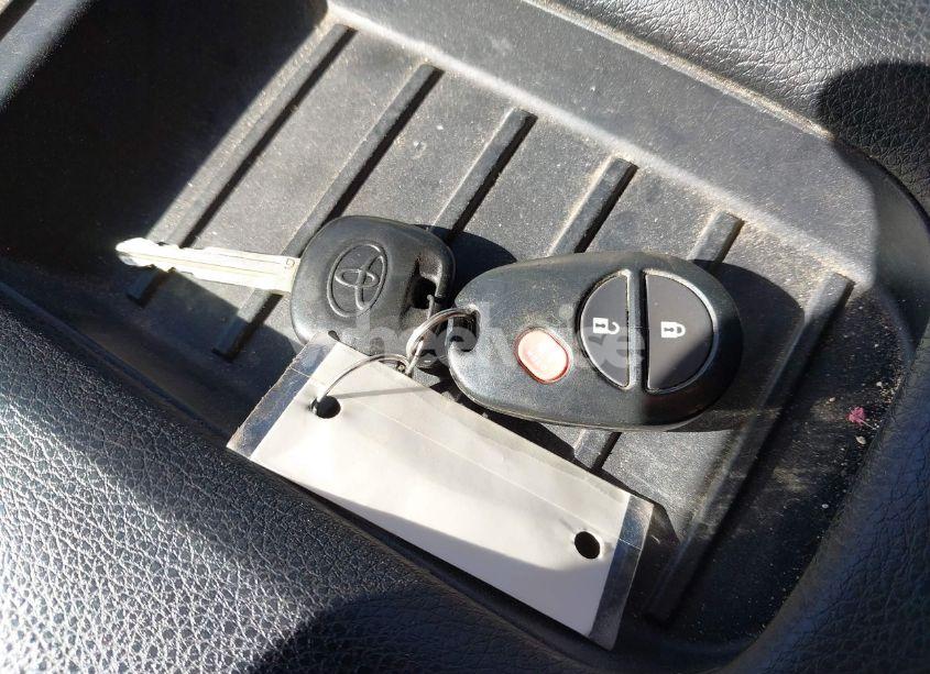 Photo 11 of 2017 Toyota Tundra SR5 5.7L V8 (VIN 5TFEW5F13HX227400)