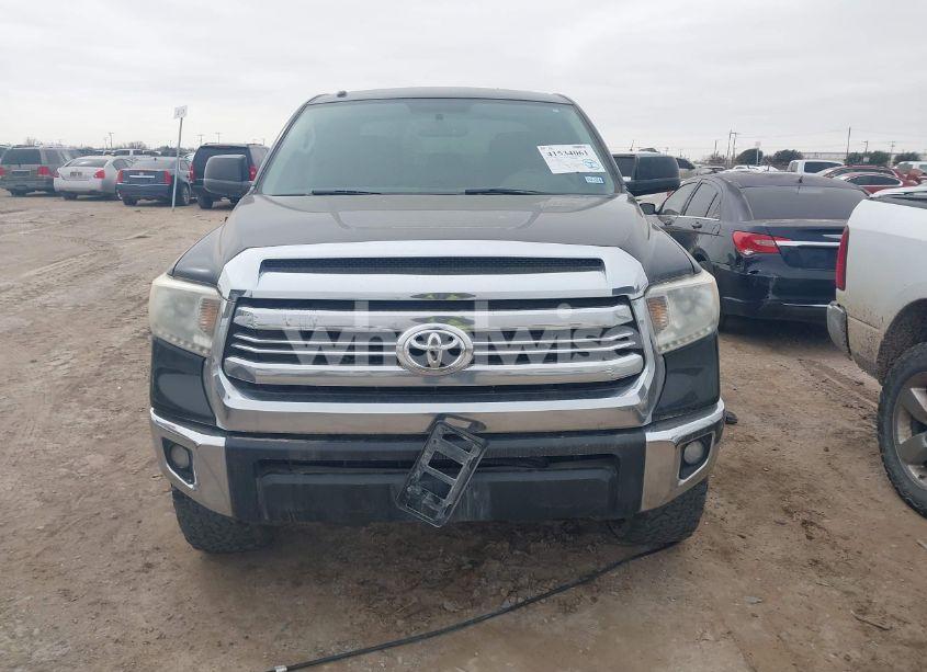 Photo 12 of 2017 Toyota Tundra SR5 5.7L V8 (VIN 5TFEW5F13HX227400)