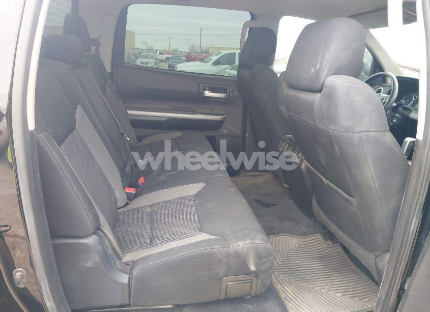 Photo 8 of 2017 Toyota Tundra SR5 5.7L V8 (VIN 5TFEW5F13HX227400)