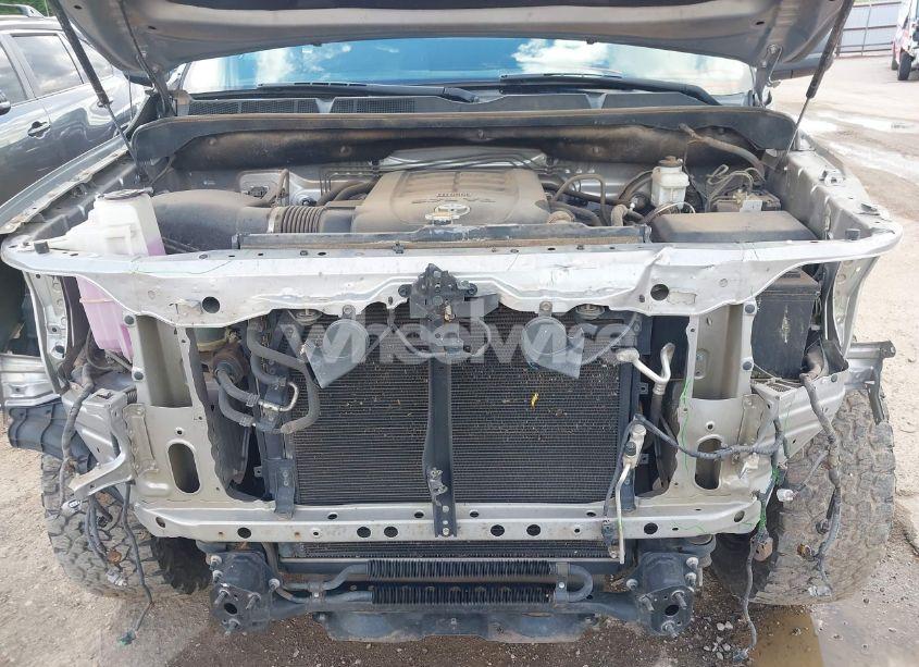 Photo 10 of 2016 Toyota Tundra SR5 5.7L V8 (VIN 5TFEW5F14GX195166)