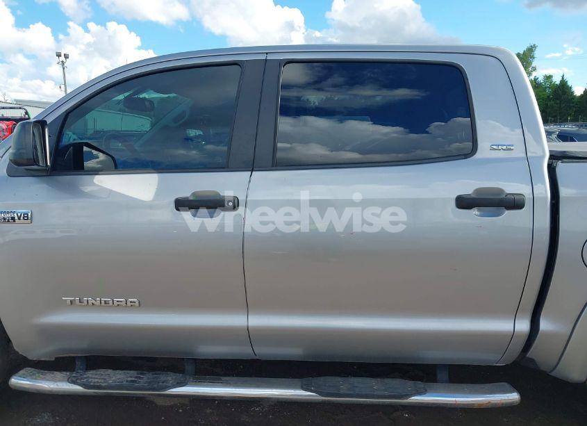 Photo 15 of 2016 Toyota Tundra SR5 5.7L V8 (VIN 5TFEW5F14GX195166)