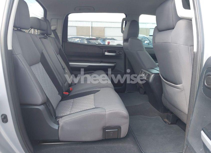 Photo 8 of 2016 Toyota Tundra SR5 5.7L V8 (VIN 5TFEW5F14GX195166)