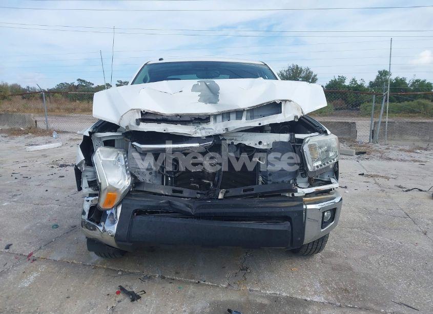 Photo 12 of 2017 Toyota Tundra SR5 5.7L V8 (VIN 5TFEW5F15HX227902)