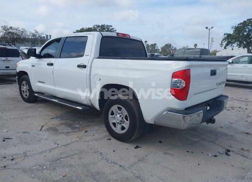 Photo 3 of 2017 Toyota Tundra SR5 5.7L V8 (VIN 5TFEW5F15HX227902)