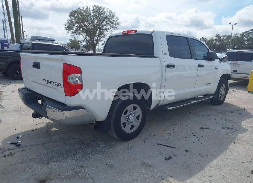 Photo 4 of 2017 Toyota Tundra SR5 5.7L V8 (VIN 5TFEW5F15HX227902)