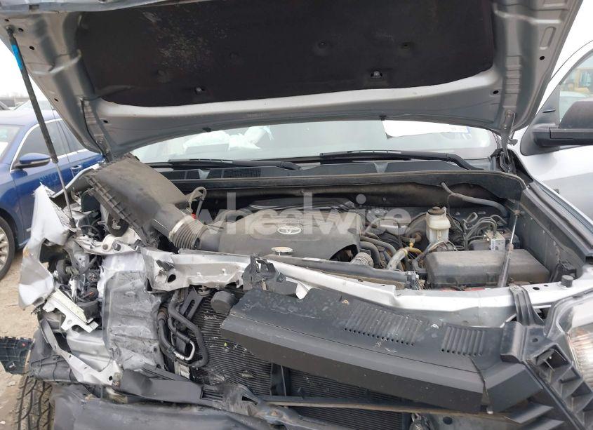 Photo 10 of 2016 Toyota Tundra SR5 5.7L V8 (VIN 5TFEW5F16GX211321)