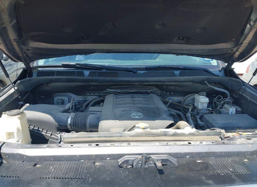 Photo 10 of 2016 Toyota Tundra SR5 5.7L V8 (VIN 5TFEW5F17GX211232)