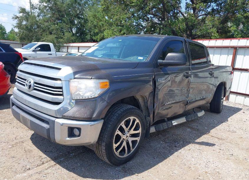 Photo 2 of 2016 Toyota Tundra SR5 5.7L V8 (VIN 5TFEW5F17GX211232)