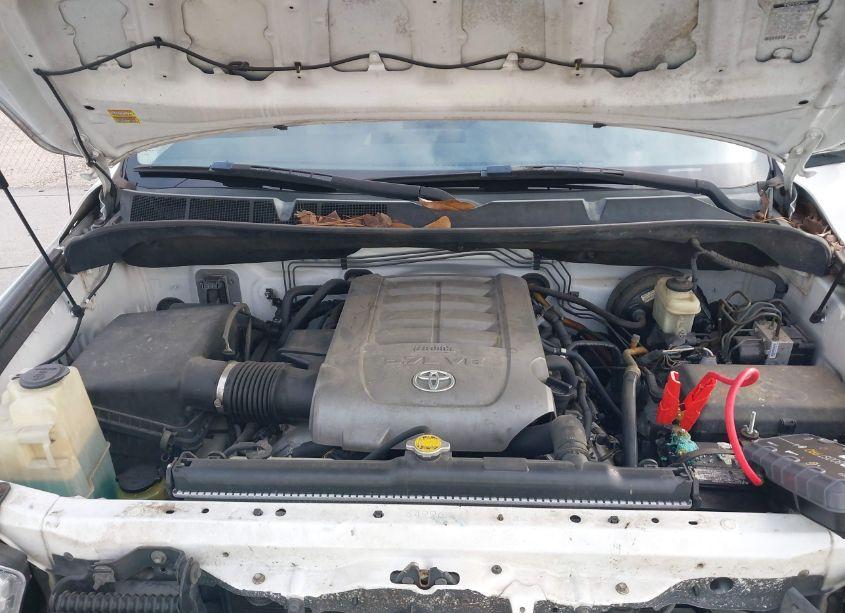 Photo 10 of 2010 Toyota Tundra GRADE 5.7L V8 (VIN 5TFEY5F10AX078878)