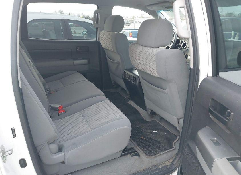 Photo 8 of 2010 Toyota Tundra GRADE 5.7L V8 (VIN 5TFEY5F10AX078878)