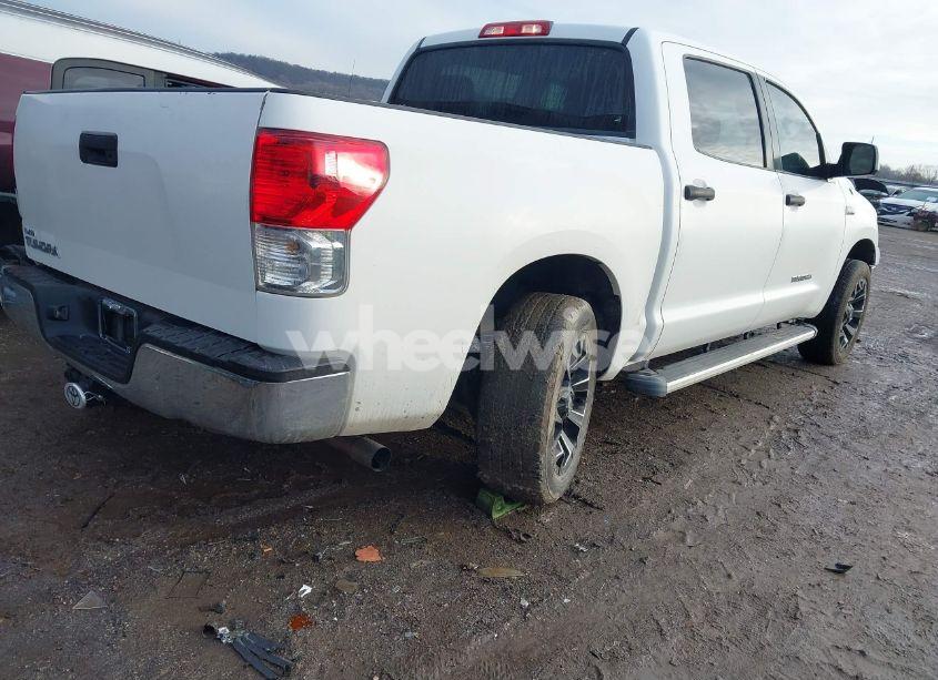 Photo 4 of 2011 Toyota Tundra GRADE 5.7L V8 (VIN 5TFEY5F10BX100041)