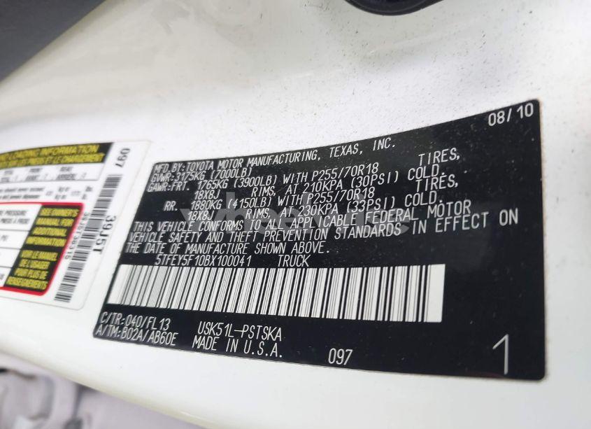 Photo 9 of 2011 Toyota Tundra GRADE 5.7L V8 (VIN 5TFEY5F10BX100041)