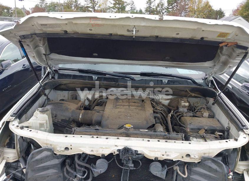 Photo 10 of 2014 Toyota Tundra SR5 5.7L V8 (VIN 5TFEY5F10EX148904)