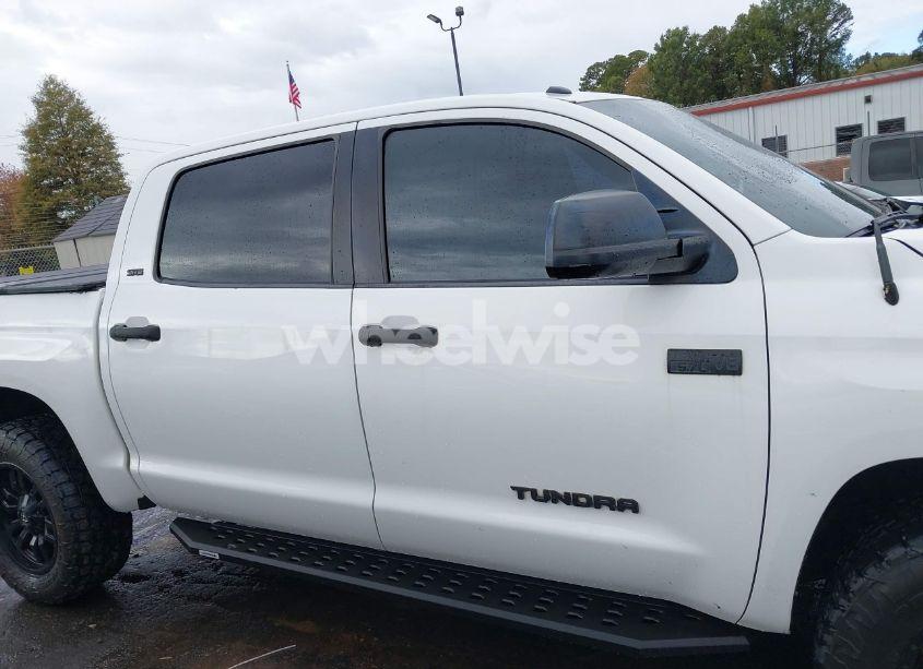 Photo 14 of 2014 Toyota Tundra SR5 5.7L V8 (VIN 5TFEY5F10EX148904)