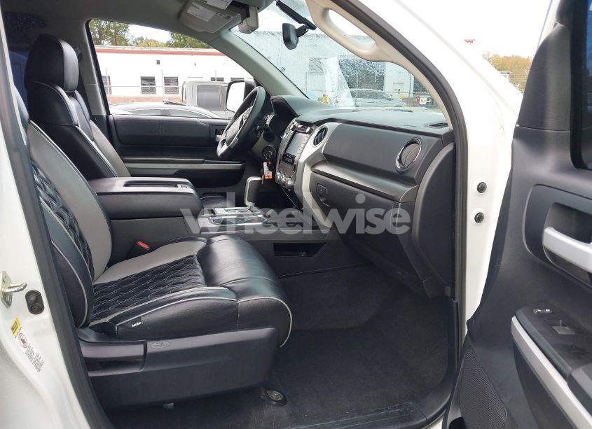 Photo 5 of 2014 Toyota Tundra SR5 5.7L V8 (VIN 5TFEY5F10EX148904)