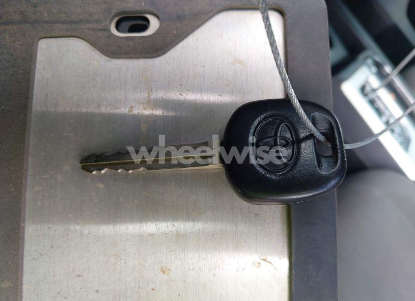 Photo 11 of 2014 Toyota Tundra SR5 5.7L V8 (VIN 5TFEY5F10EX150247)