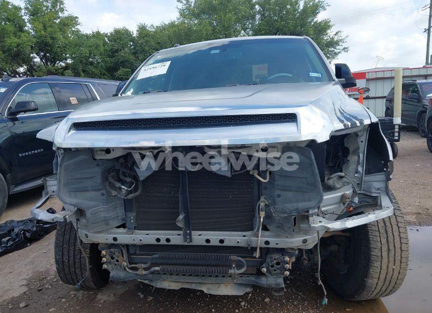 Photo 13 of 2014 Toyota Tundra SR5 5.7L V8 (VIN 5TFEY5F10EX150247)