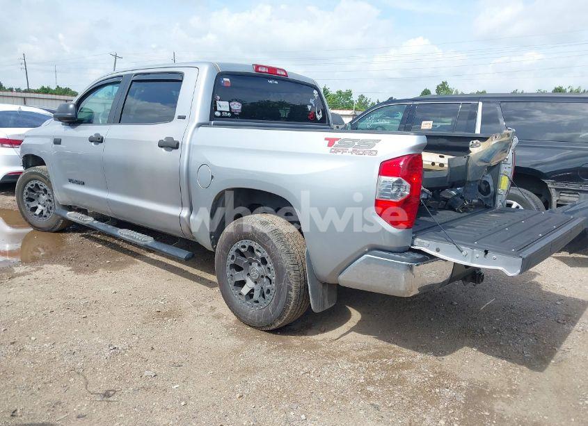 Photo 3 of 2014 Toyota Tundra SR5 5.7L V8 (VIN 5TFEY5F10EX150247)