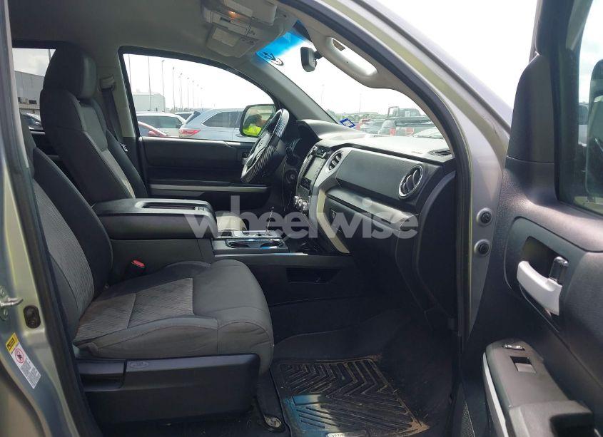 Photo 5 of 2014 Toyota Tundra SR5 5.7L V8 (VIN 5TFEY5F10EX150247)