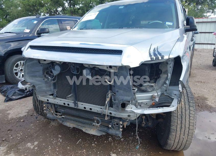 Photo 6 of 2014 Toyota Tundra SR5 5.7L V8 (VIN 5TFEY5F10EX150247)