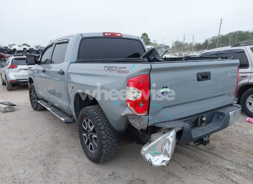 Photo 3 of 2018 Toyota Tundra SR5 5.7L V8 (VIN 5TFEY5F10JX242470)